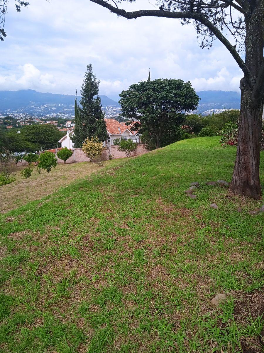 Lindo Terreno de 405 m² en Urbanización Cerrada — imagen 2