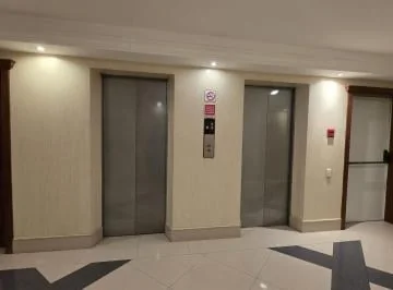 En Venta Hermosa Oficina en El Edificio Atlantic Business — imagen 2