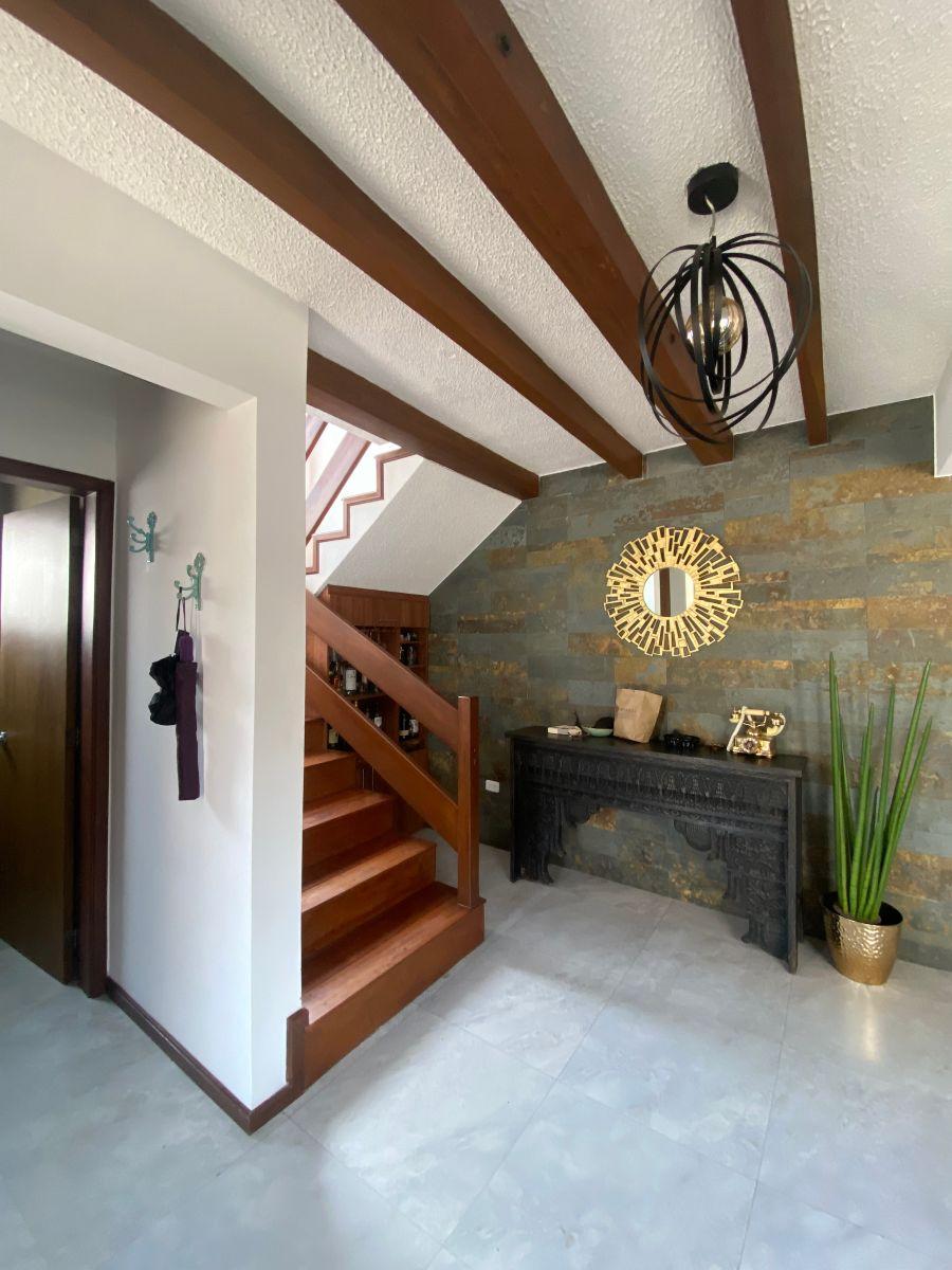 Casa Dentro de Conjunto con Guardia — imagen 9
