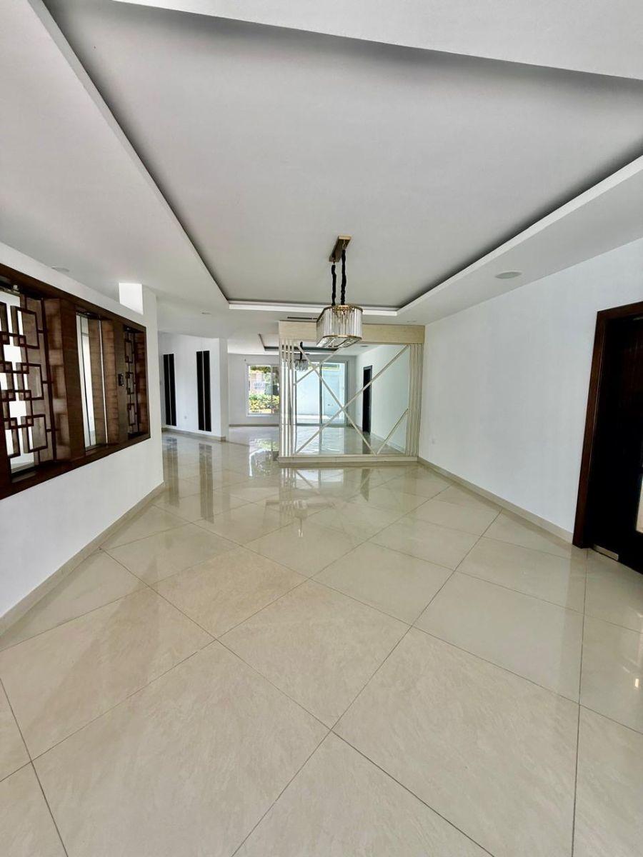 Casa Remodelada en Venta Samborondón, Guayas — imagen 5