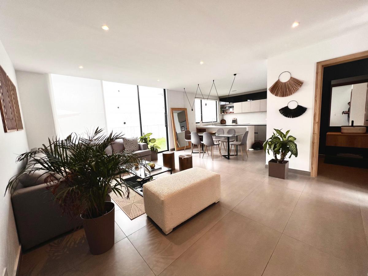 Tumbaco, Hermosa Casa por Estrenar, Generador, Piscina, $178.800 — imagen 8