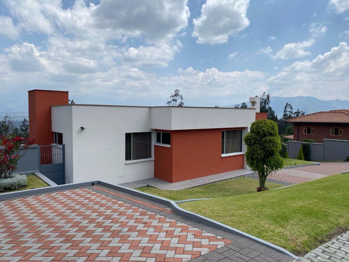 Exclusiva Propiedad en Nayón: 1,279 m² de Naturaleza con Potencial Constructivo — imagen 7