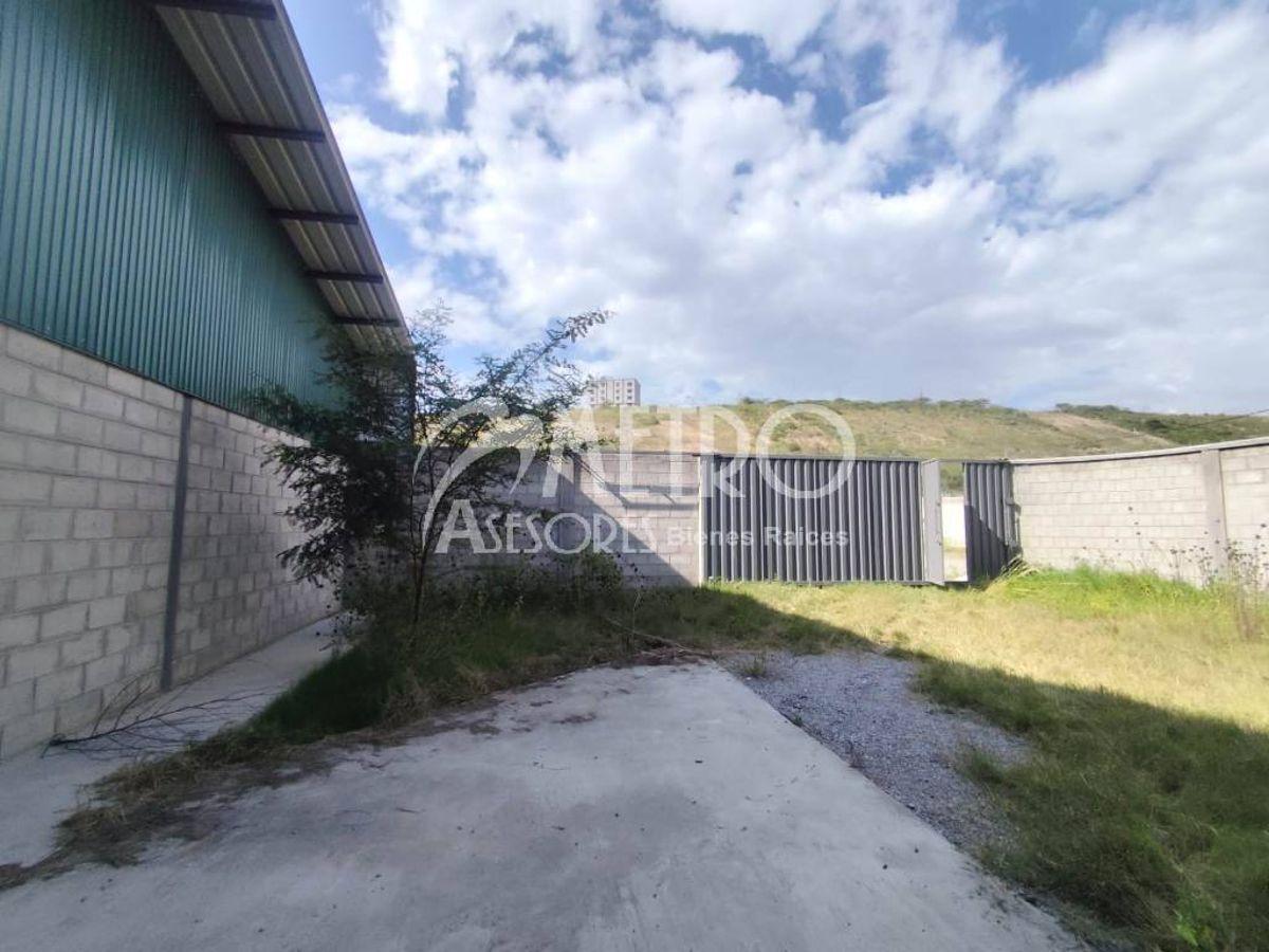 Terreno de 700 m² con Galpón en Oyacoto - Calderón — imagen 5
