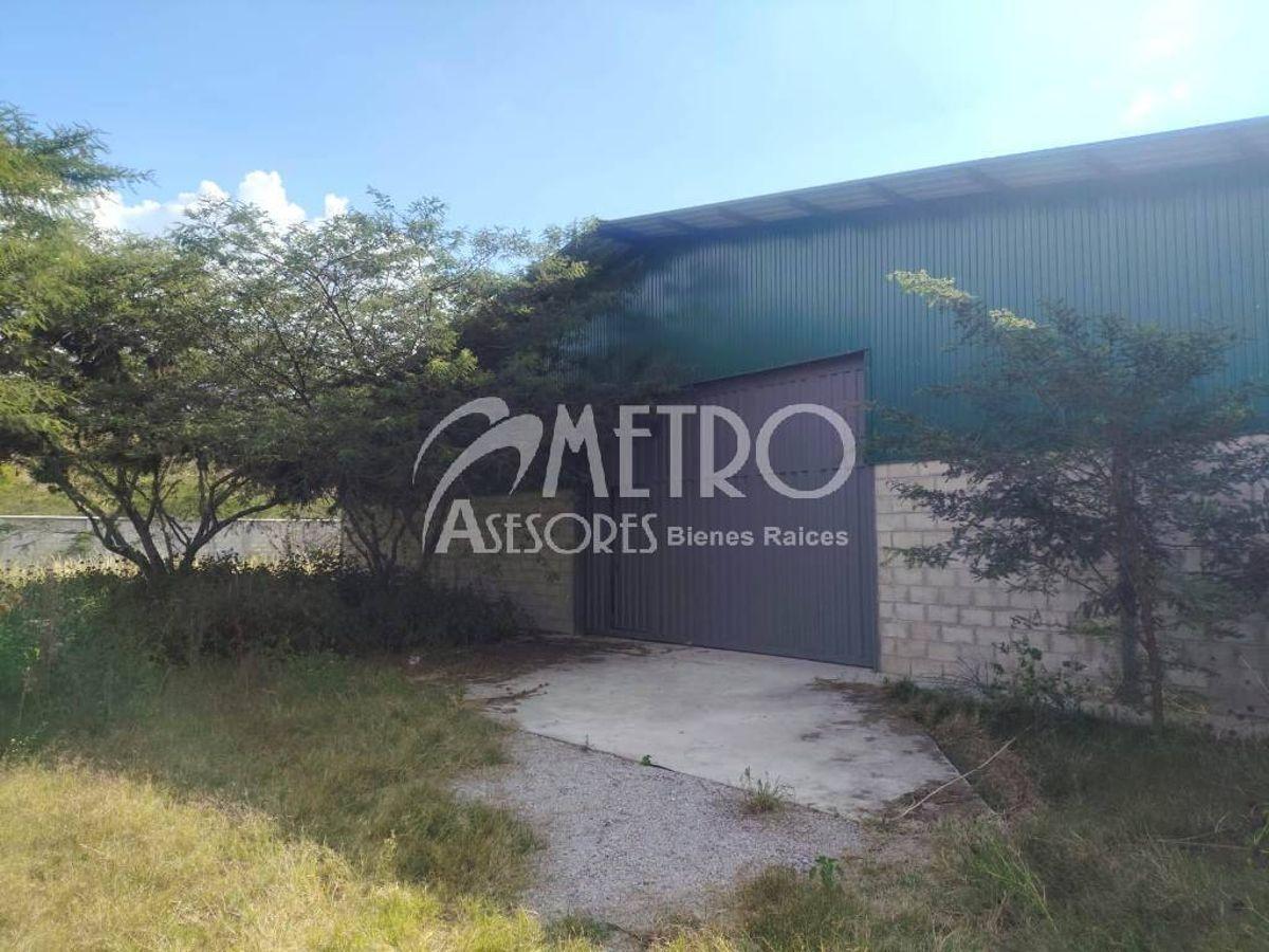 Terreno de 700 m² con Galpón en Oyacoto - Calderón — imagen 4