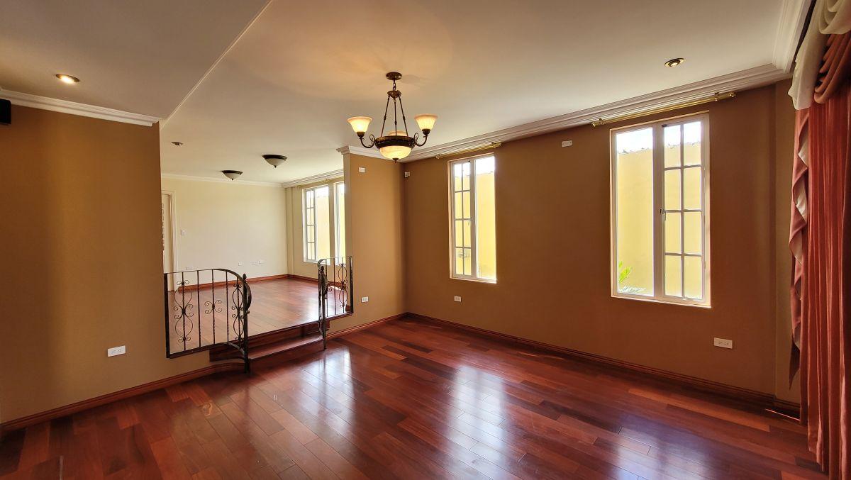 Casa de Venta en Urbanización, Los Chillos, Taboada, 4 Dorm. — imagen 9