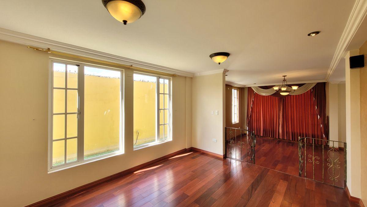 Casa de Venta en Urbanización, Los Chillos, Taboada, 4 Dorm. — imagen 7