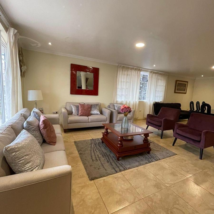 Hermosa Casa en Venta, Sector Cebollar, Azuay — imagen 8
