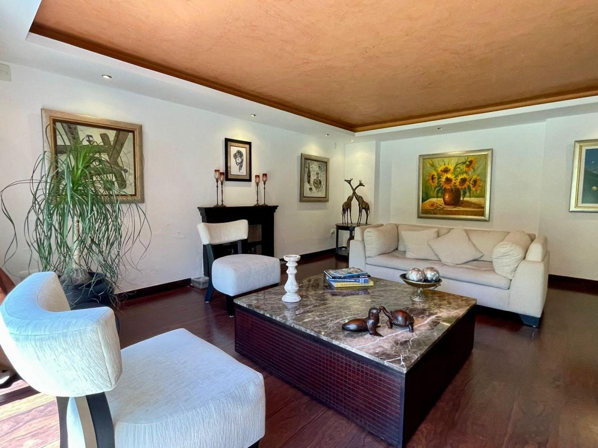 Casa de Venta en Cumbaya Sector Lumbisi — imagen 6