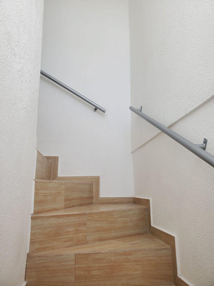 Venta Casa Remodelada Dentro de Conjunto. Mitad del Mundo — imagen 5