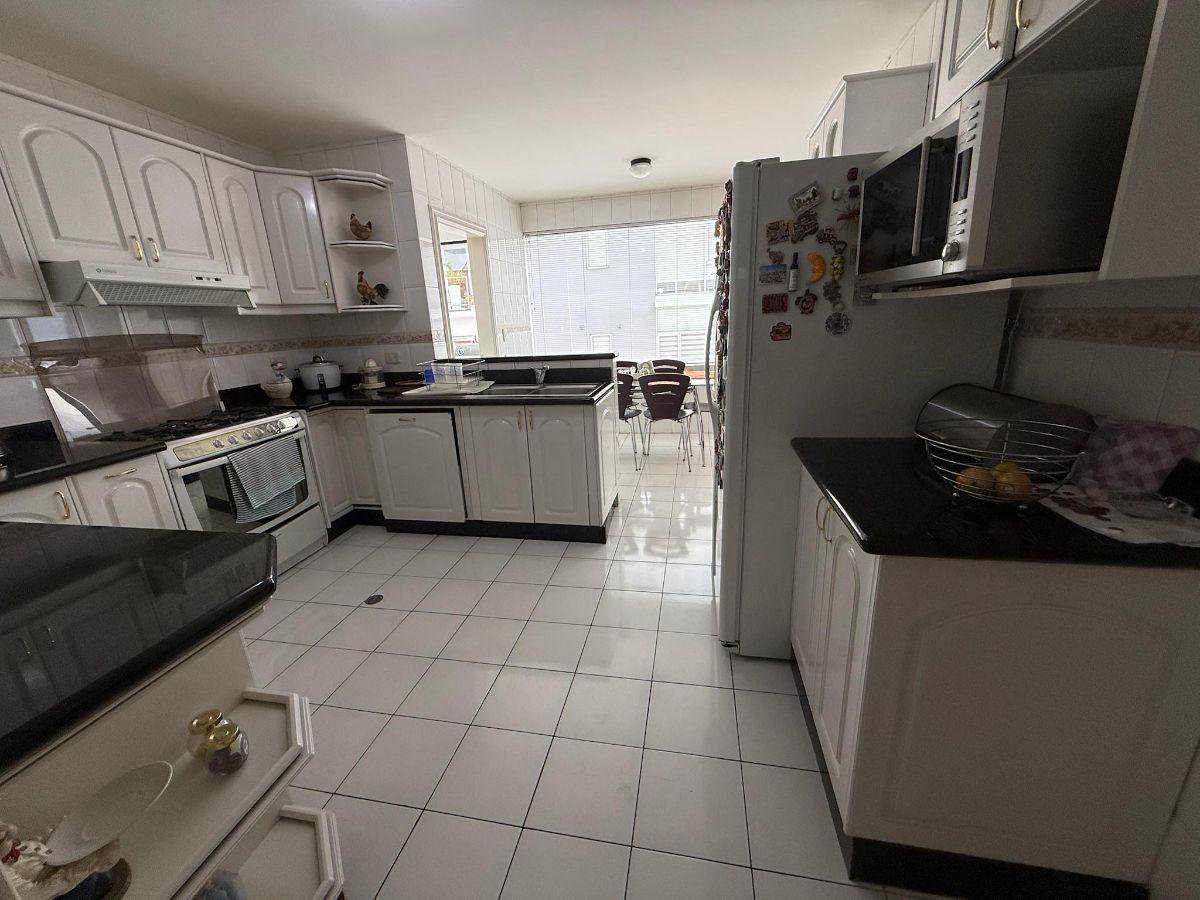 Hermoso y Espacioso Penthouse en Bellavista — imagen 5
