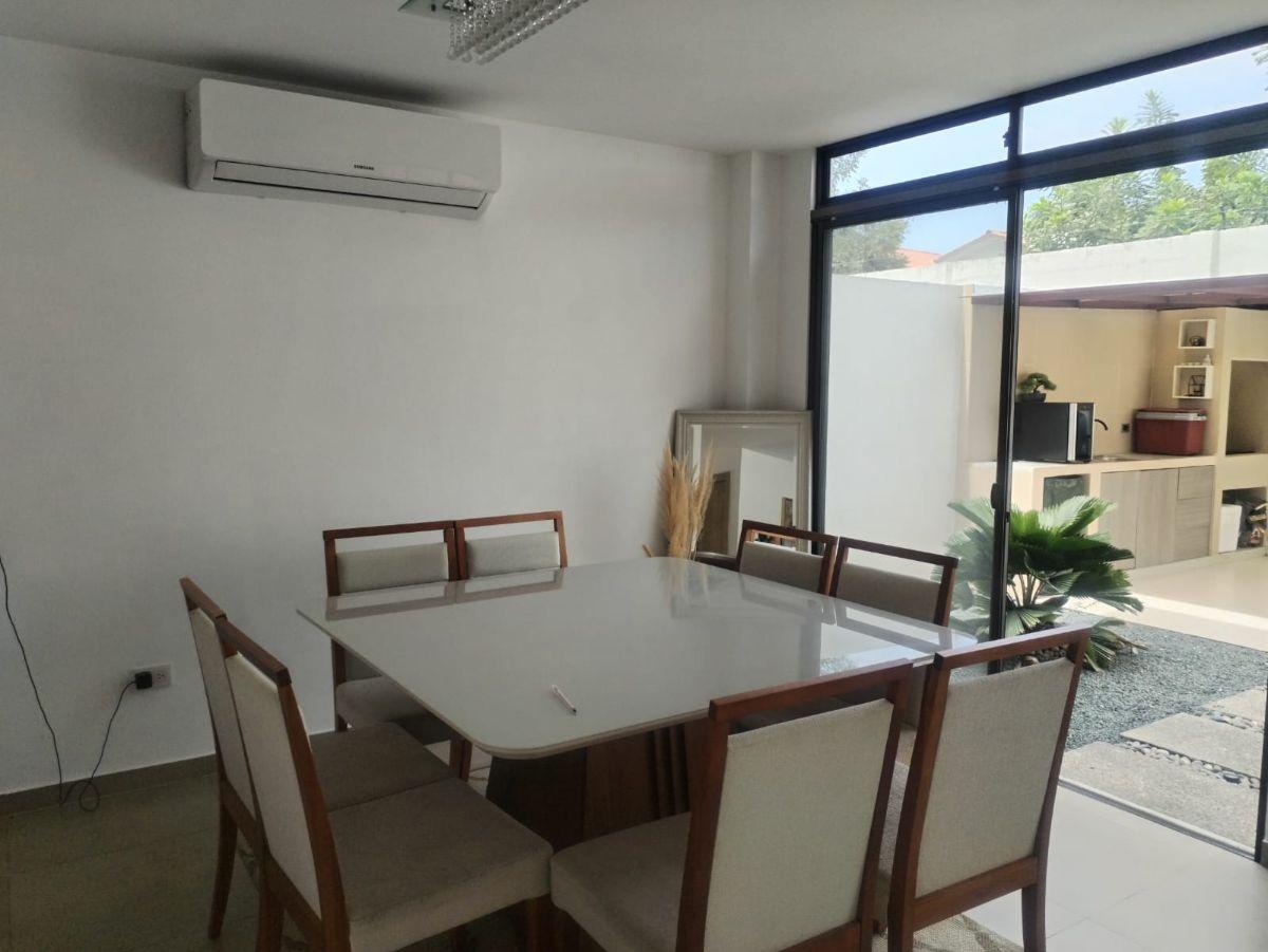 Casa Moderna con Piscina en Venta | Urbanización Vilanova – Vía Salitre, Guayas — imagen 8