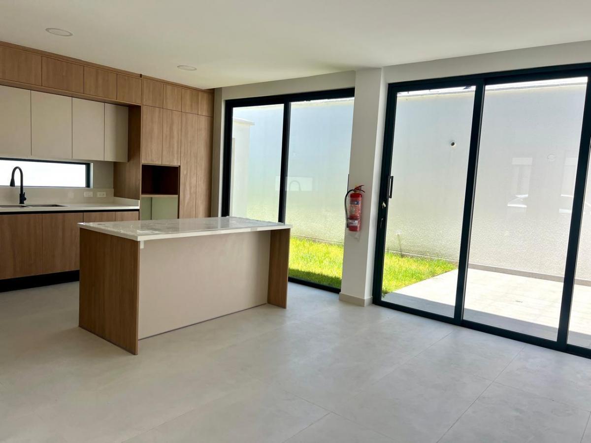 Casa en Tumbaco — imagen 7