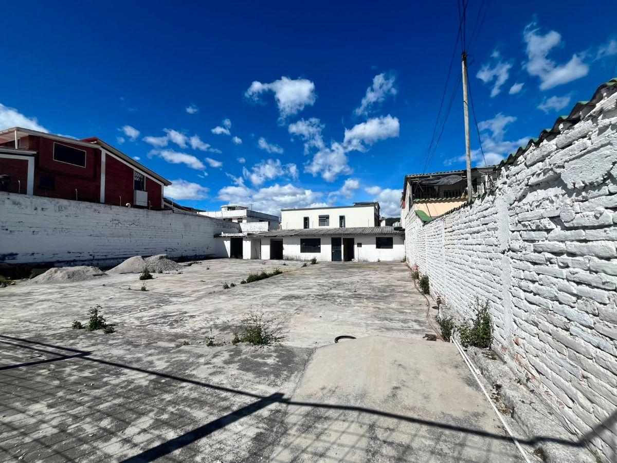 Oportunidad de Inversión, Terreno de 504 m², Sector Jipijapa — imagen 6