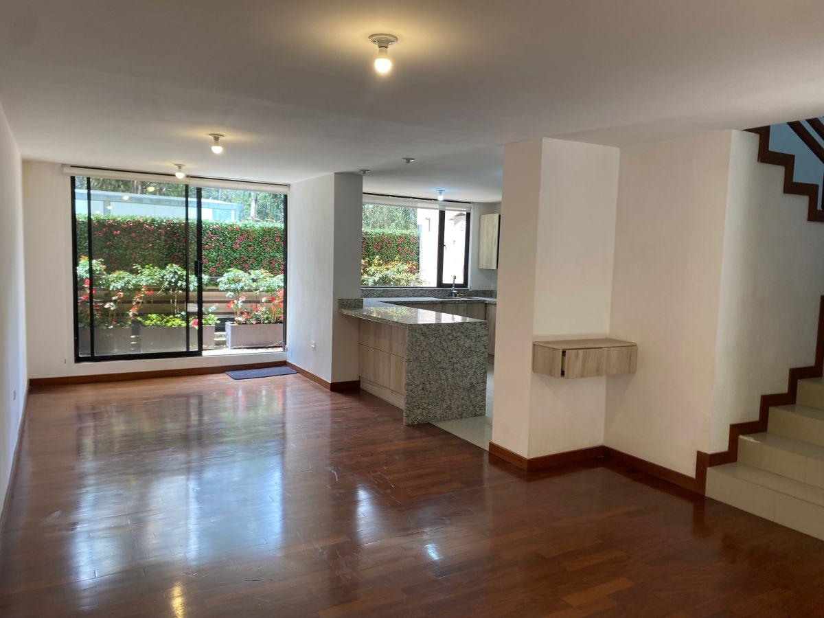 Departamento Duplex en Urbanización El Condado Etapa 3 — imagen 9