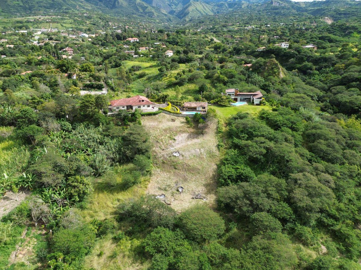 Propiedad de 3064 m² de Terreno en Venta en Yunguila, Azuay — imagen 9