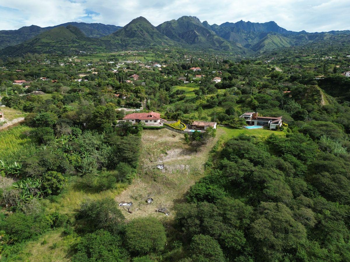 Propiedad de 3064 m² de Terreno en Venta en Yunguila, Azuay — imagen 8