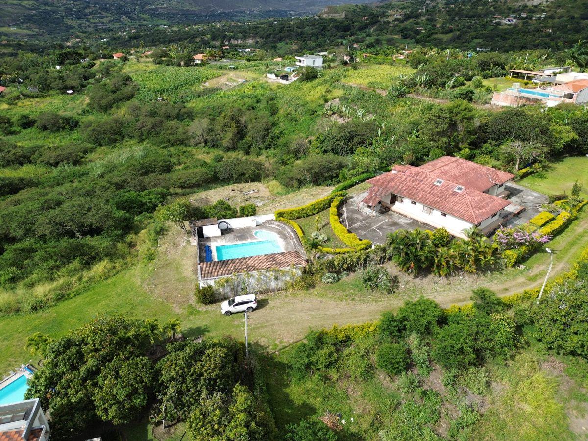 Propiedad de 3064 m² de Terreno en Venta en Yunguila, Azuay — imagen 6