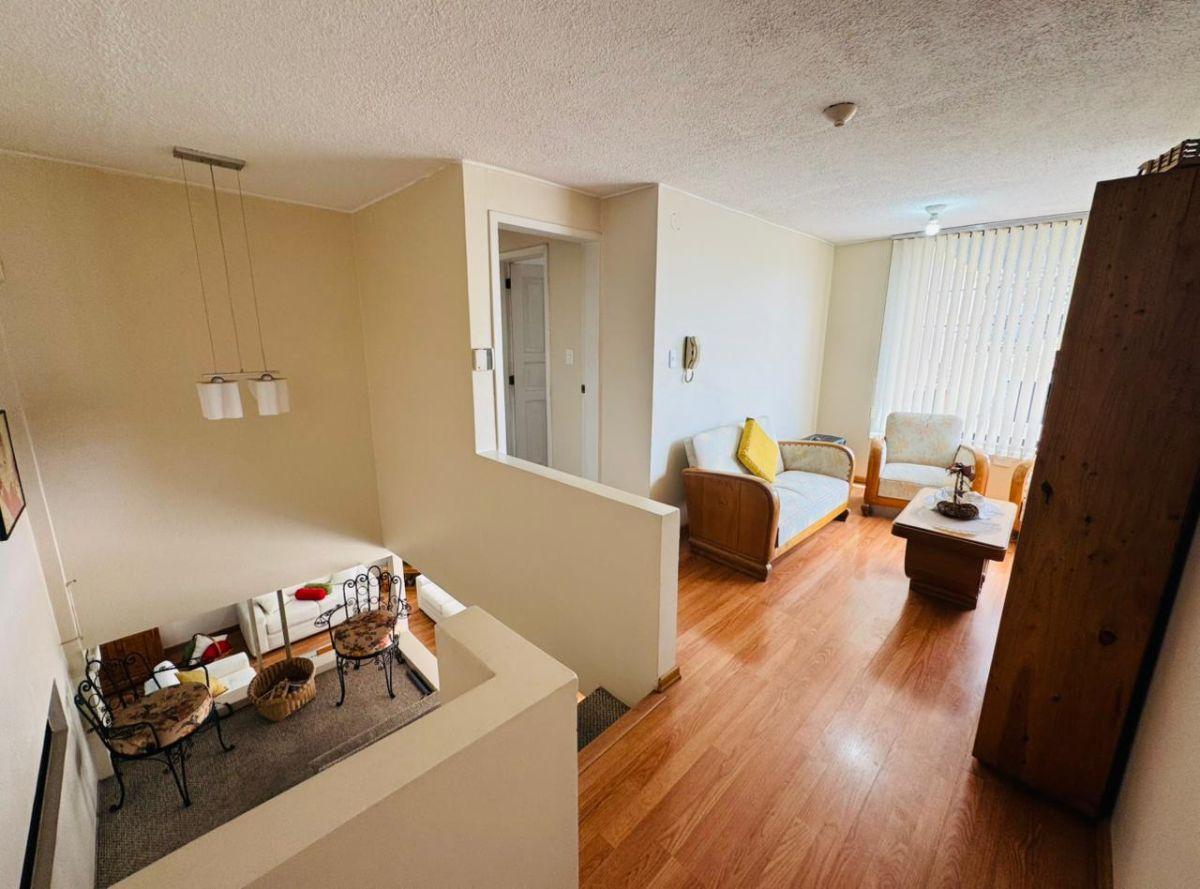 Duplex en Venta, Dos Plantas, en El Sector Av La Prensa — imagen 6