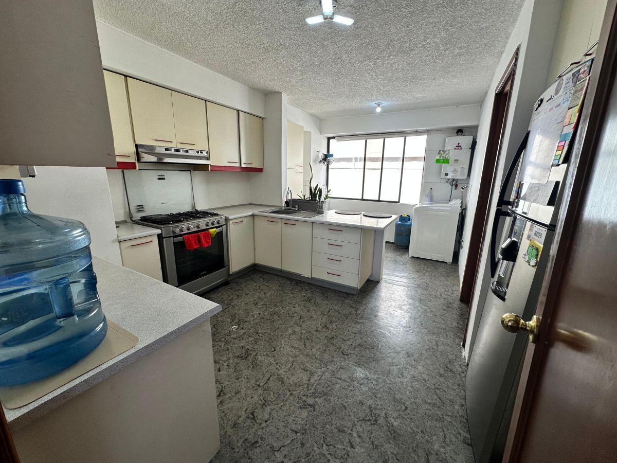 Departamento en Venta Sector Jipijapa — imagen 6