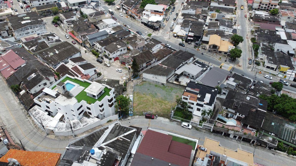 Terreno en Venta Lomas de Urdesa 714 m², Guayas — imagen 8