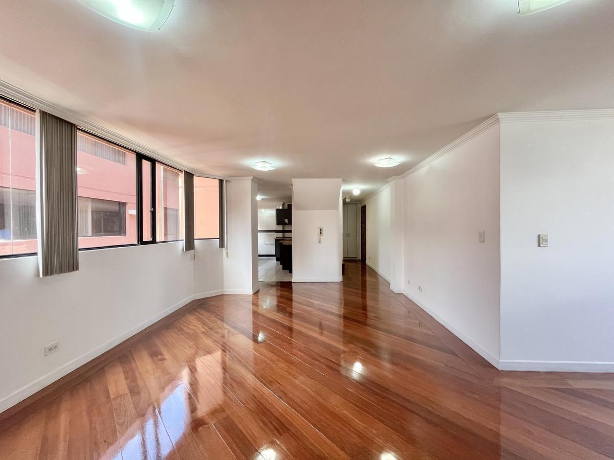 Departamento Duplex de Venta Sobre La Granados Cerca a La Udla — imagen 3