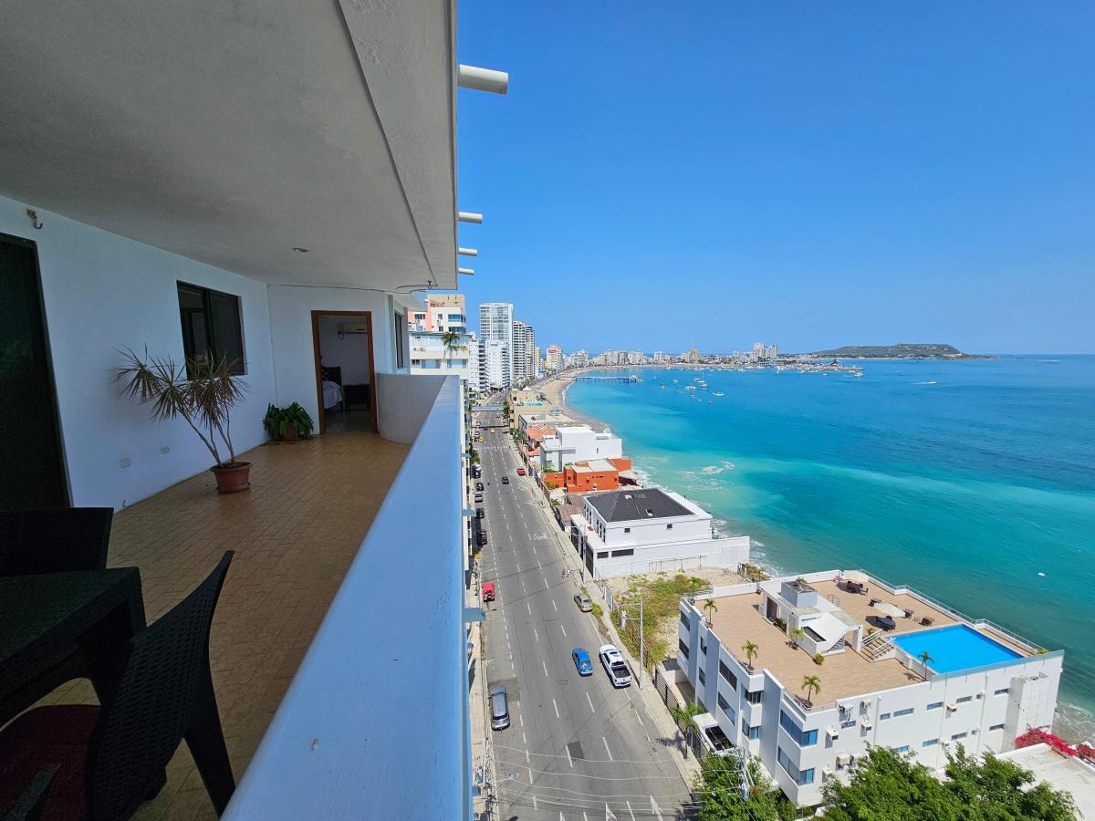 Vendo Lindo Departamento con Amplio Balcon con Vista Al Mar en Salinas — imagen 9