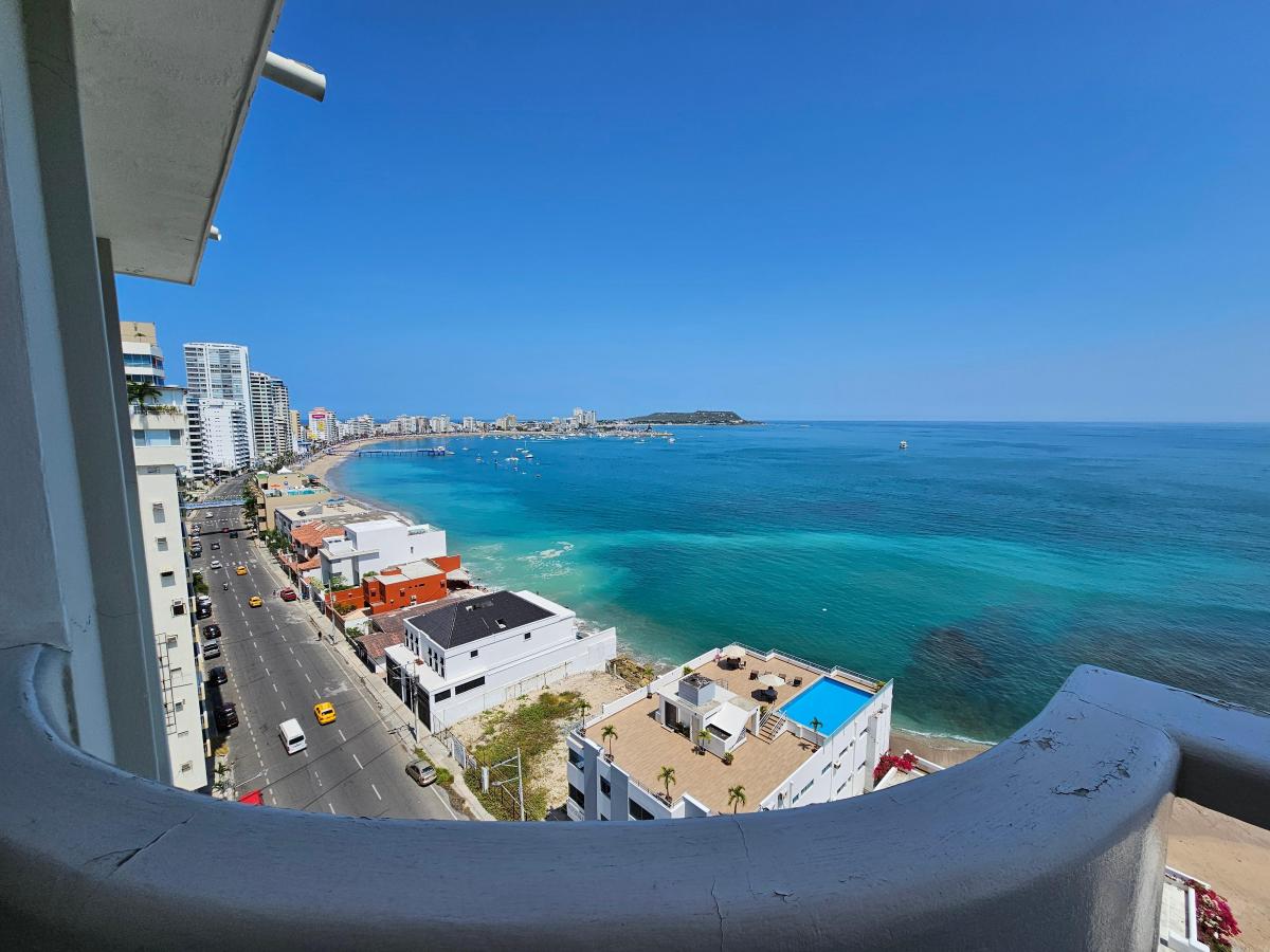 Vendo Lindo Departamento con Amplio Balcon con Vista Al Mar en Salinas — imagen 6