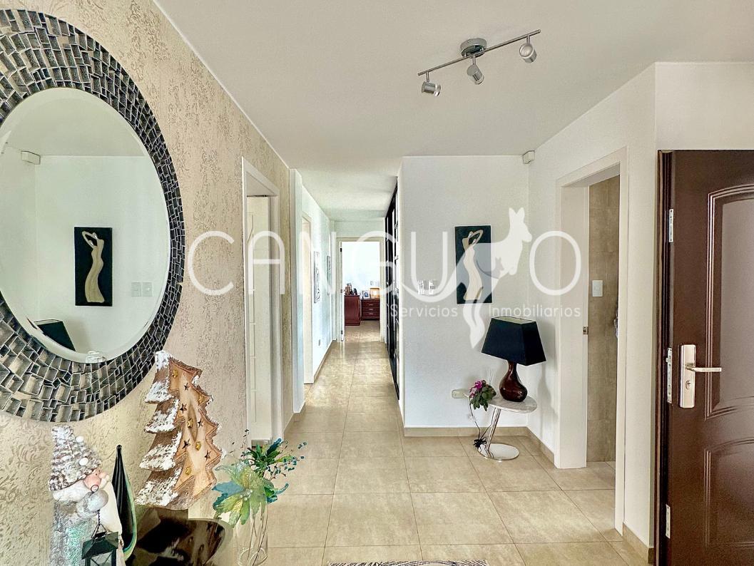 Amplio Departamento de Venta en Cumbayá La Primavera — imagen 3