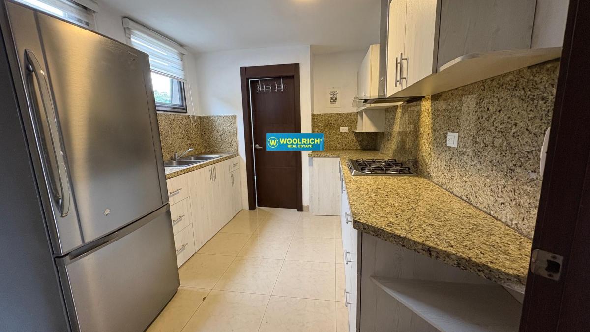 Ciudad Colon, Vendo Depart, 2 Dorm c/u Bano, Estudio, 2 Parqueos, 160 m², Guayas — imagen 8