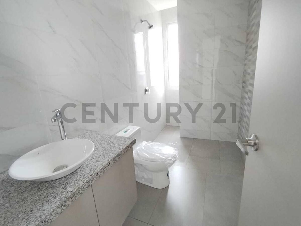 Se Vende Departamento de Lujo con Vista Al Mar en Edificio Riva Di Mare - Manta, Manabí — imagen 6