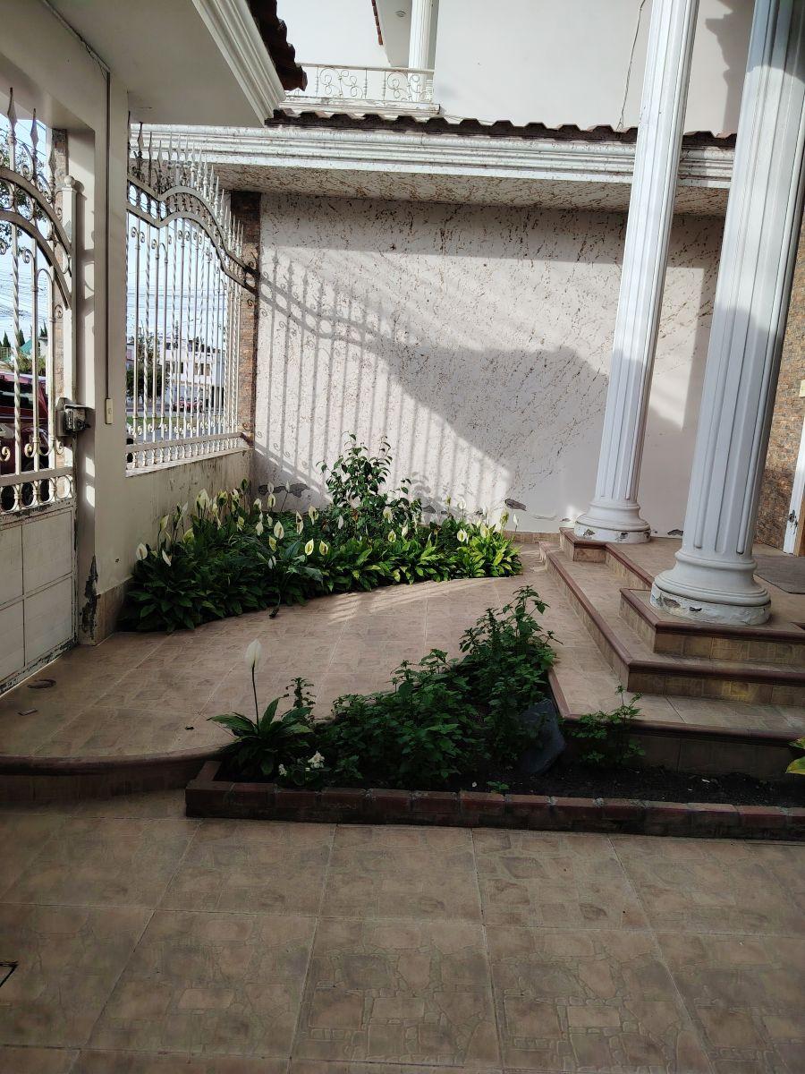 De Venta Casa Residencial y Comercial, Imbabura — imagen 7