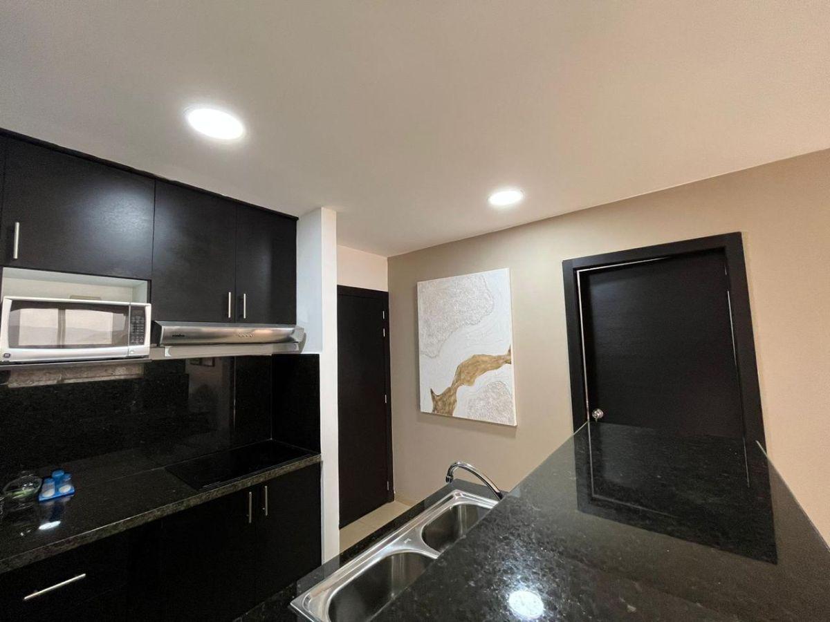 Venta de Departamento Amoblado en La Kennedy Town Center, Guayas — imagen 6