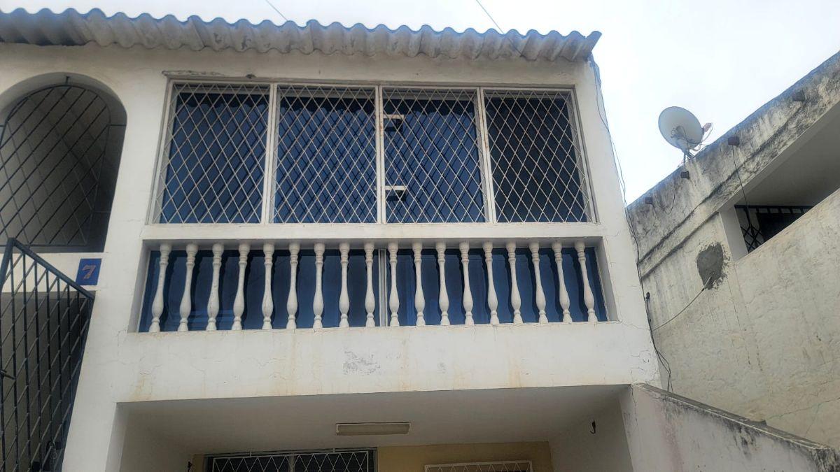 Departamento - en Venta Para Remodelar Sector de Puerto Lucía - Mae. Recalde — imagen 9