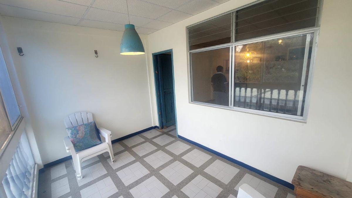 Departamento - en Venta Para Remodelar Sector de Puerto Lucía - Mae. Recalde — imagen 6