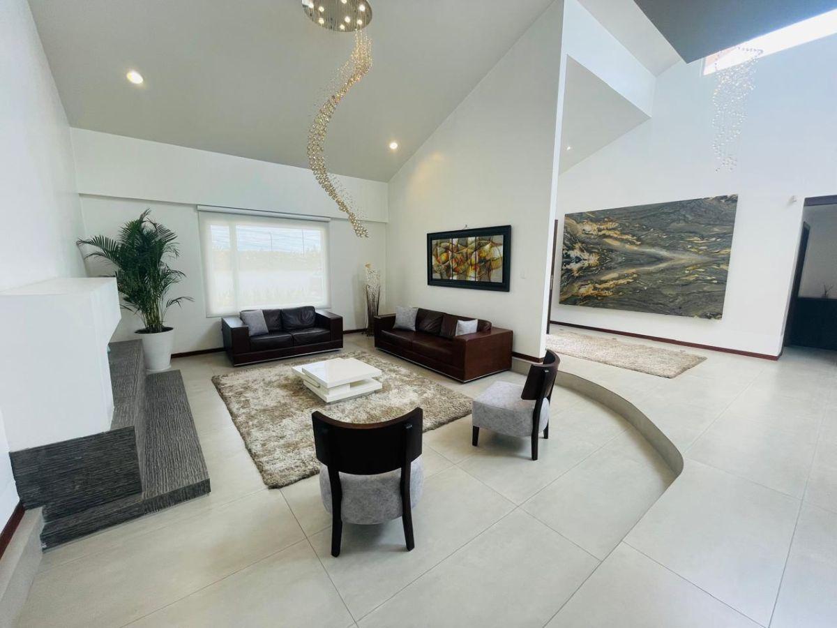 Casa con 2000 m² Terreno, 3 Habitaciones en Venta en Tanda Dentro de Urbanizacion — imagen 4