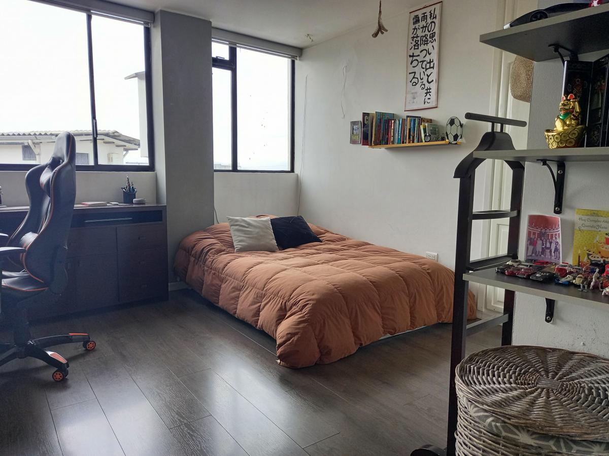 Departamento de 200 m² con 4 Habitaciones en Venta en Solca / Embajada Americana — imagen 4