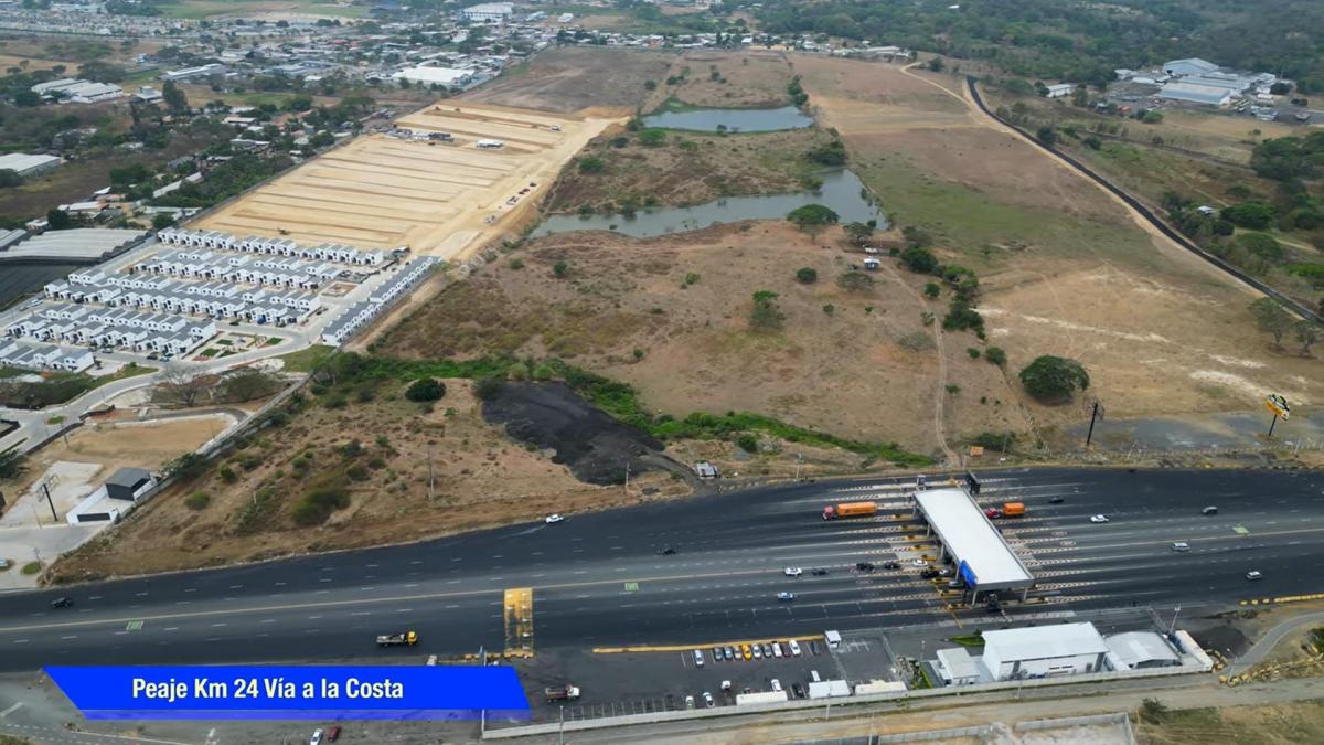 Vendo Terreno 120.000 m² Pasando Peaje Chongón Vía a La Costa 180 m de Frente, Guayas — imagen 2