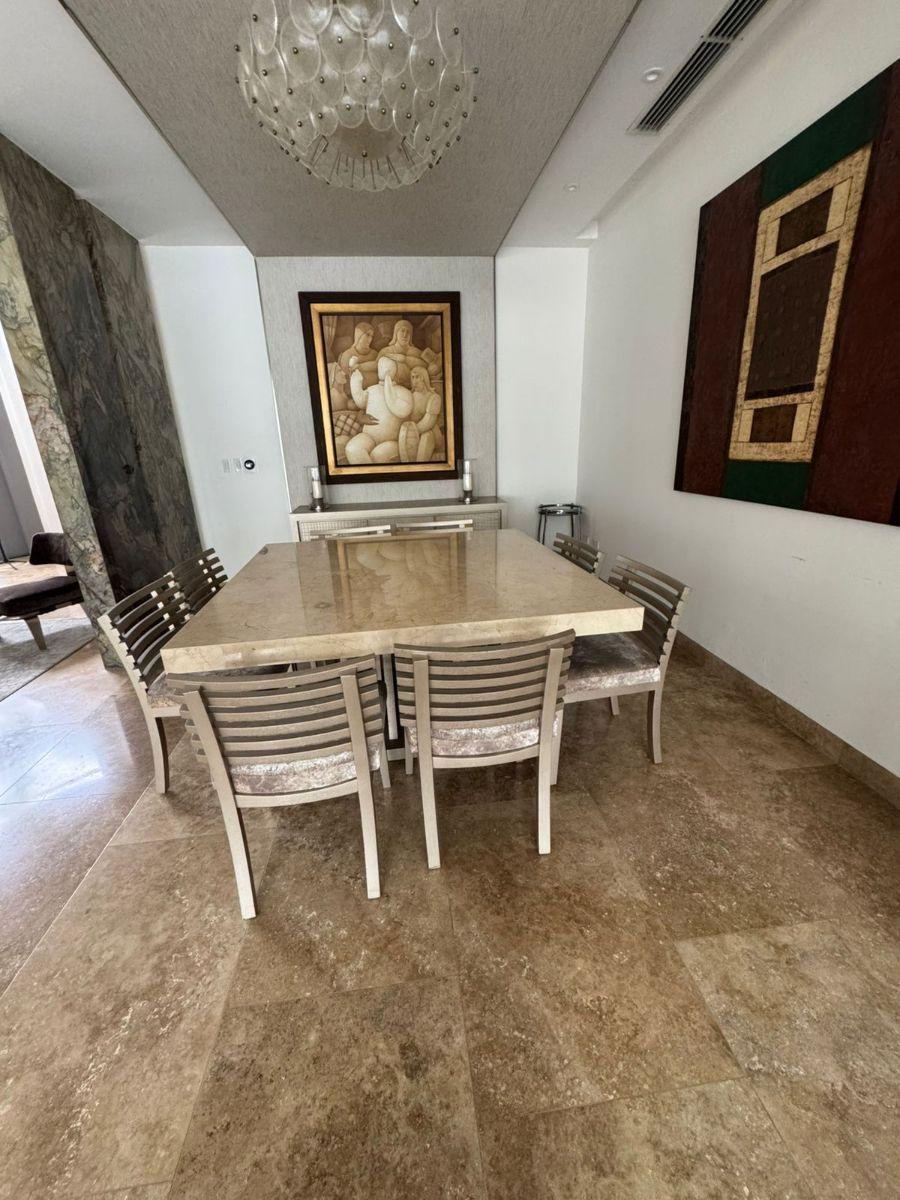 Casa con 780 m² Terreno y 4 Recámaras en Venta en Samborondón, Guayas — imagen 9