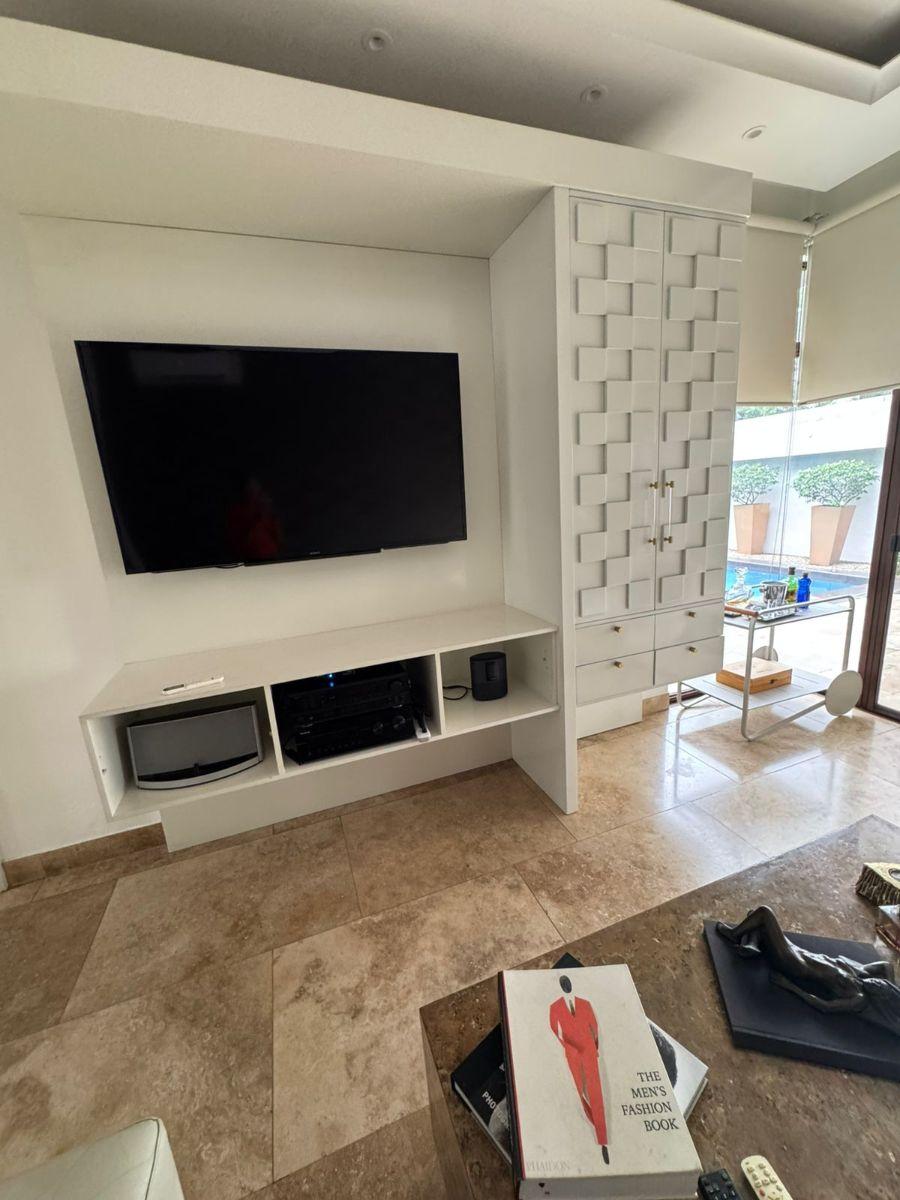 Casa con 780 m² Terreno y 4 Recámaras en Venta en Samborondón, Guayas — imagen 2