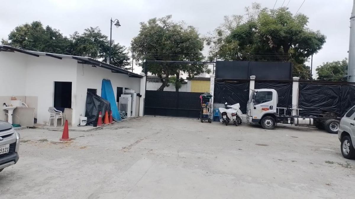 Se Vende Terreno Esquinero en El Centro de Guayaquil a 1 Cuadra del Hosp Vernaza, Guayas — imagen 8