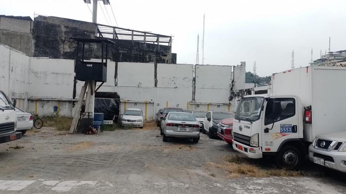 Se Vende Terreno Esquinero en El Centro de Guayaquil a 1 Cuadra del Hosp Vernaza, Guayas — imagen 6