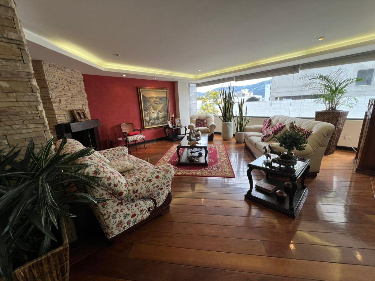 Vendo Departamento, Sector González Suarez, 314 m, 250.000 Dólares. Provincia de Pichincha — imagen 10