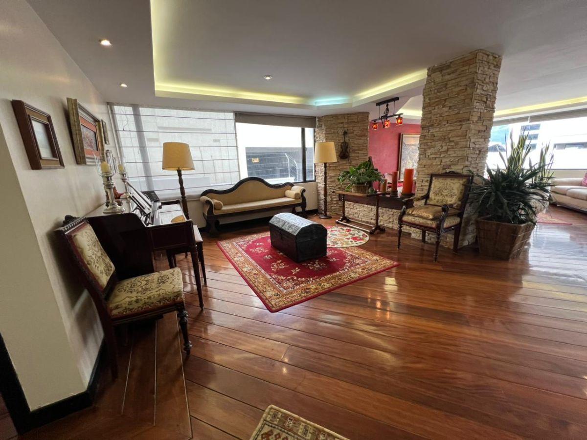 Vendo Departamento, Sector González Suarez, 314 m, 250.000 Dólares. Provincia de Pichincha — imagen 7