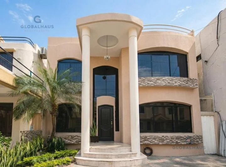 Venta Casa Urb. La Goleta Alcance Guayaquil Norte, 4 Habitaciones, J. C. Guayas — imagen 1