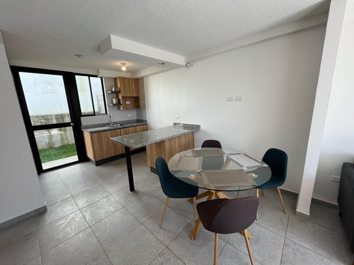 En Venta Casas 3 Dorm. con Baño Cada Uno Puente 2 - Valle de Los Chillos — imagen 9