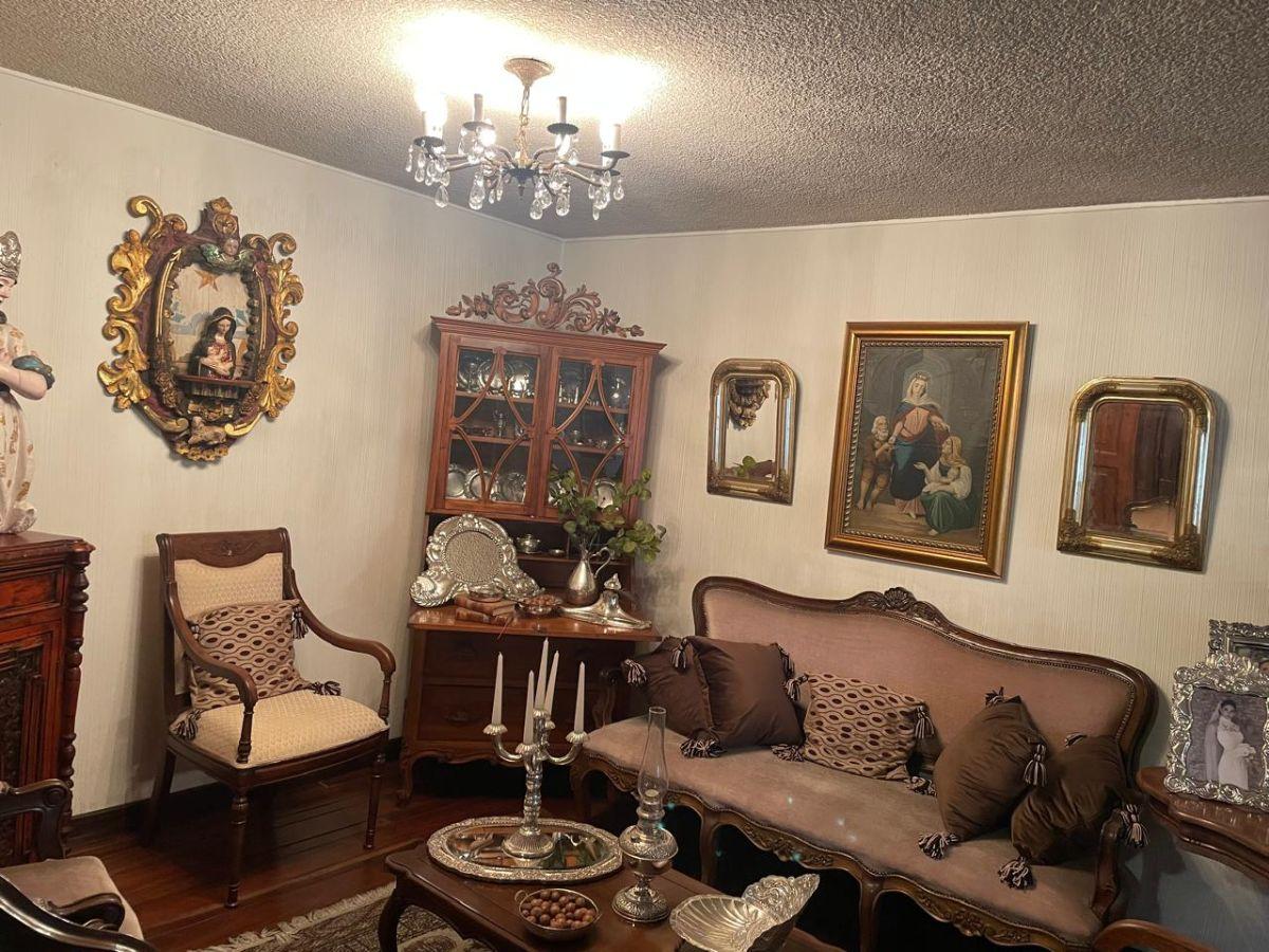 Casa de 4 Recámaras con 350 m² en Venta en González Suárez — imagen 5