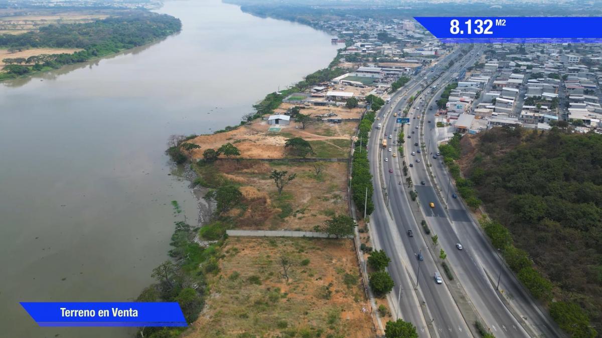 Vendo Terreno de 8.000 m² Excelente Ubicación en La Av Narcisa de Jesús Martillo, Guayas — imagen 10