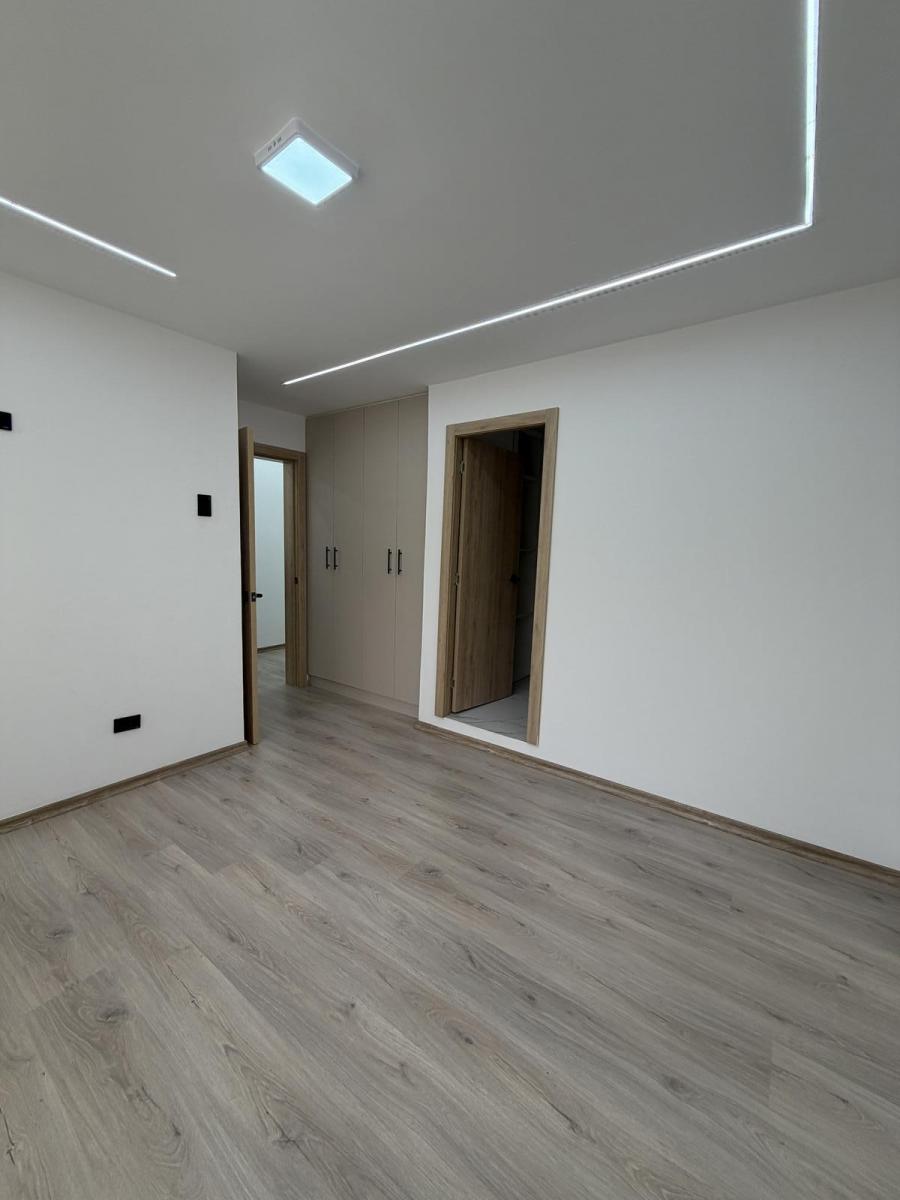 En Venta Duplex Remodelado Sector Bossano — imagen 2