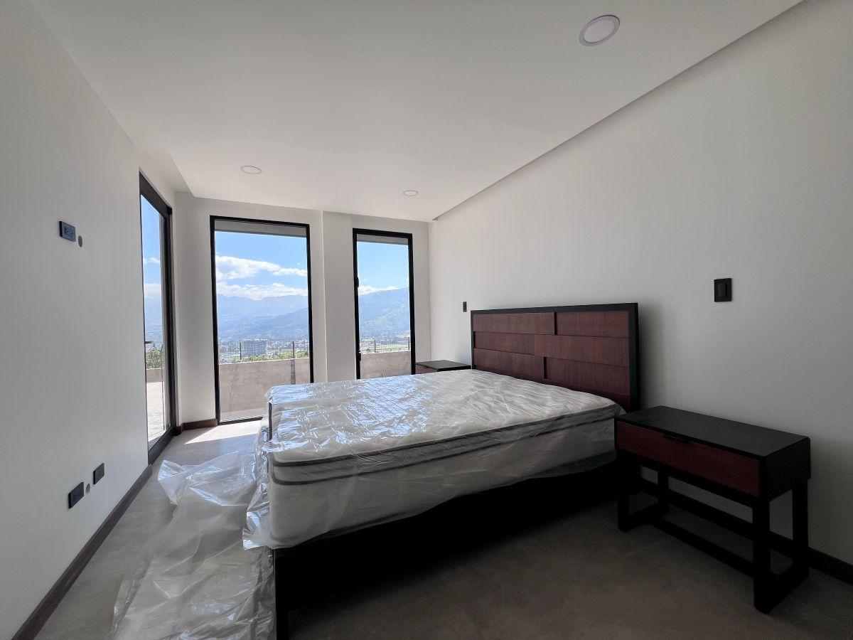 En Venta Departamental Dos Dorm. con Balcón Luminoso en Construcción - Cumbaya — imagen 6