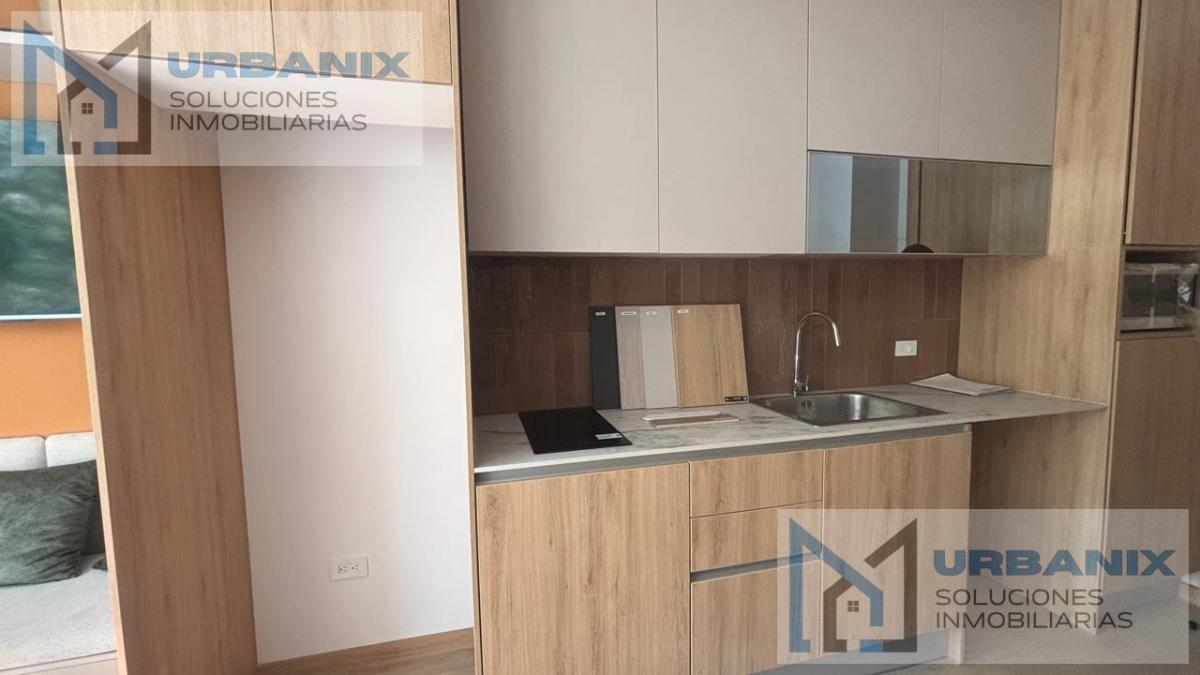 Shyris. - Parque La Carolina. Venta Estudio Frontal - Piso Alto — imagen 4